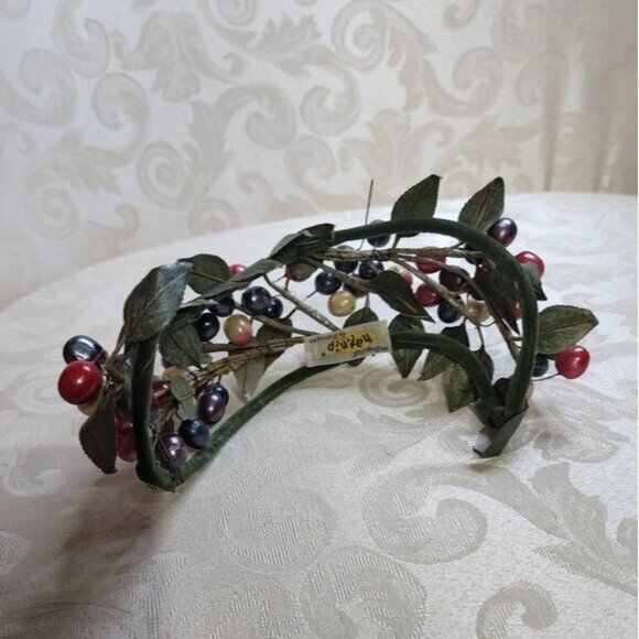 Vintage 1950s Hatnip by Ruth Kamke Berry & Leaf Headband | Handcrafted Millinery - Picture 8 of 16